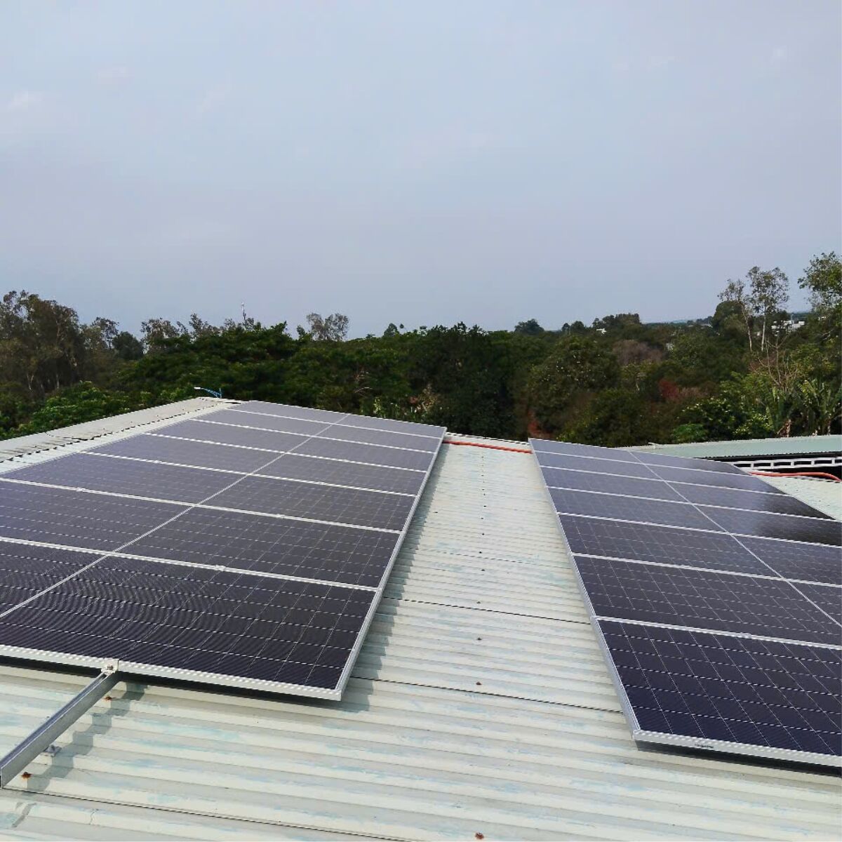 Hệ thống điện mặt trời gia đình 8KWP – 15KWH
